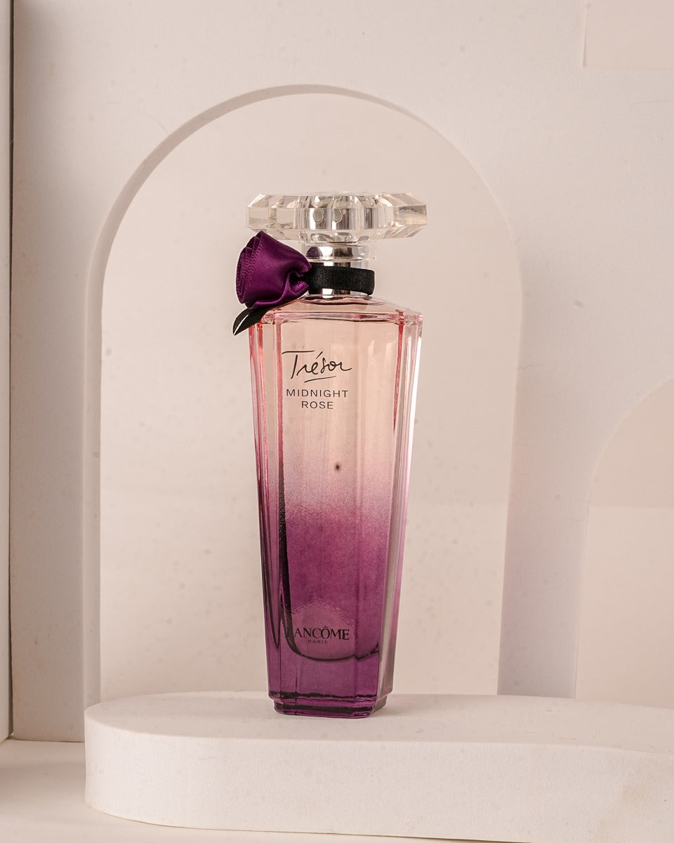 MIDNIGHT ROSE