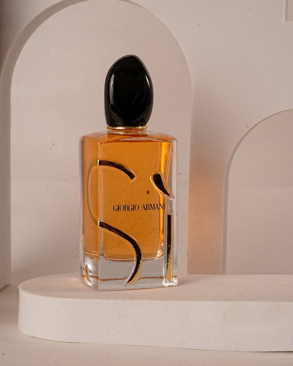 ARMANI Si INTENSE
