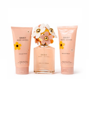 MARC JACOBS DAISY